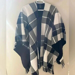 Rachel Roy Black/White Plaid Fleece Ruana Fringed Blanket Poncho One  Size
